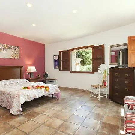 Beautiful 4 Bedrooms Bennassar Mountainside Views Short Drive To Town Villa *